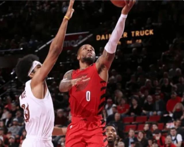 生涯第13个50+难救主 利拉德却对开拓者依然乐观